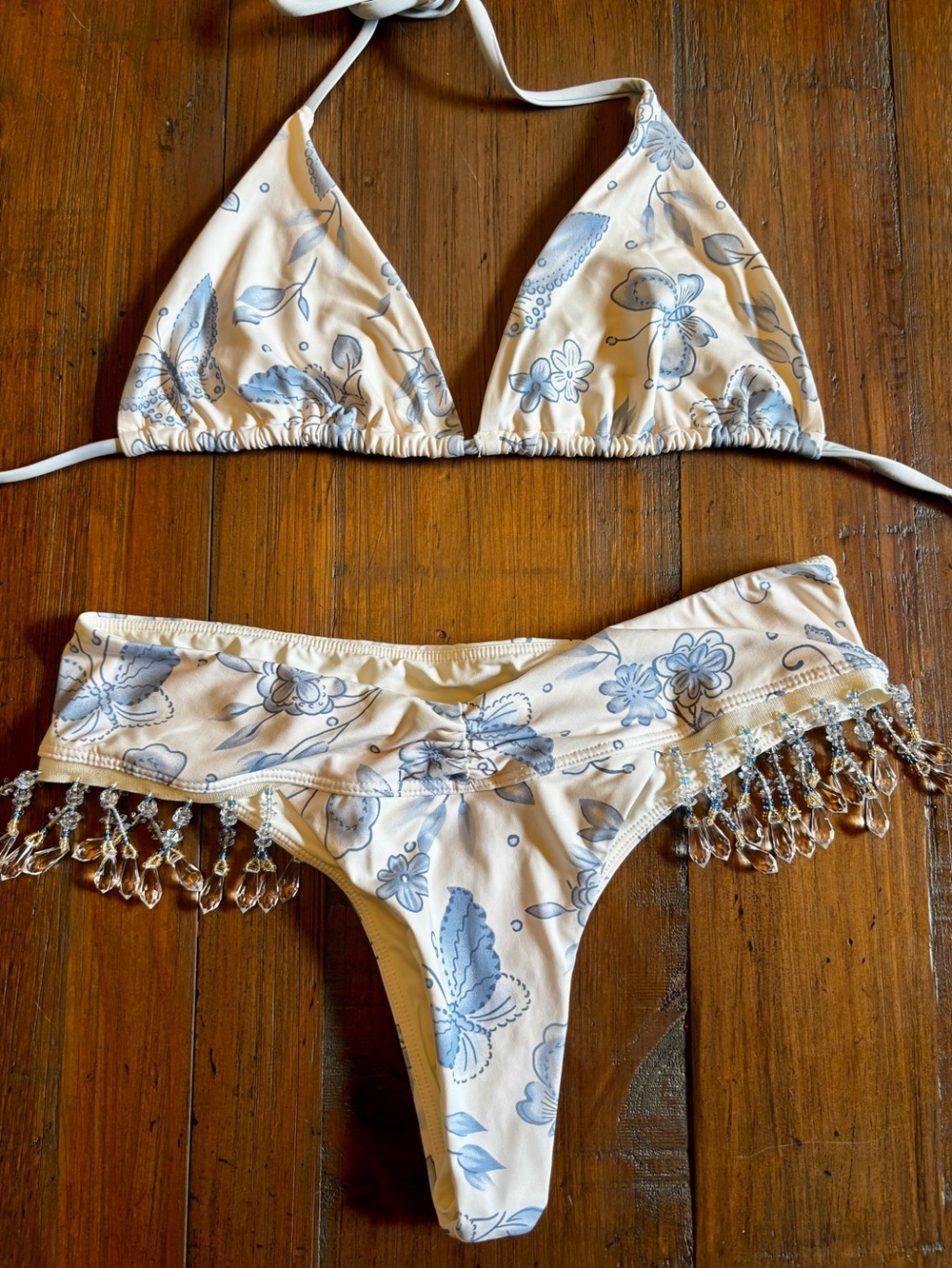 NWOT Frankie’s bikinis x Sydney Sweeney beaded butterfly bikini set